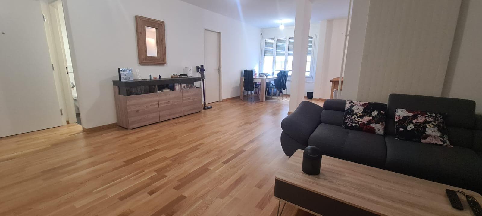 Appartement de 3 pièces à Châtelaine. - photo 1