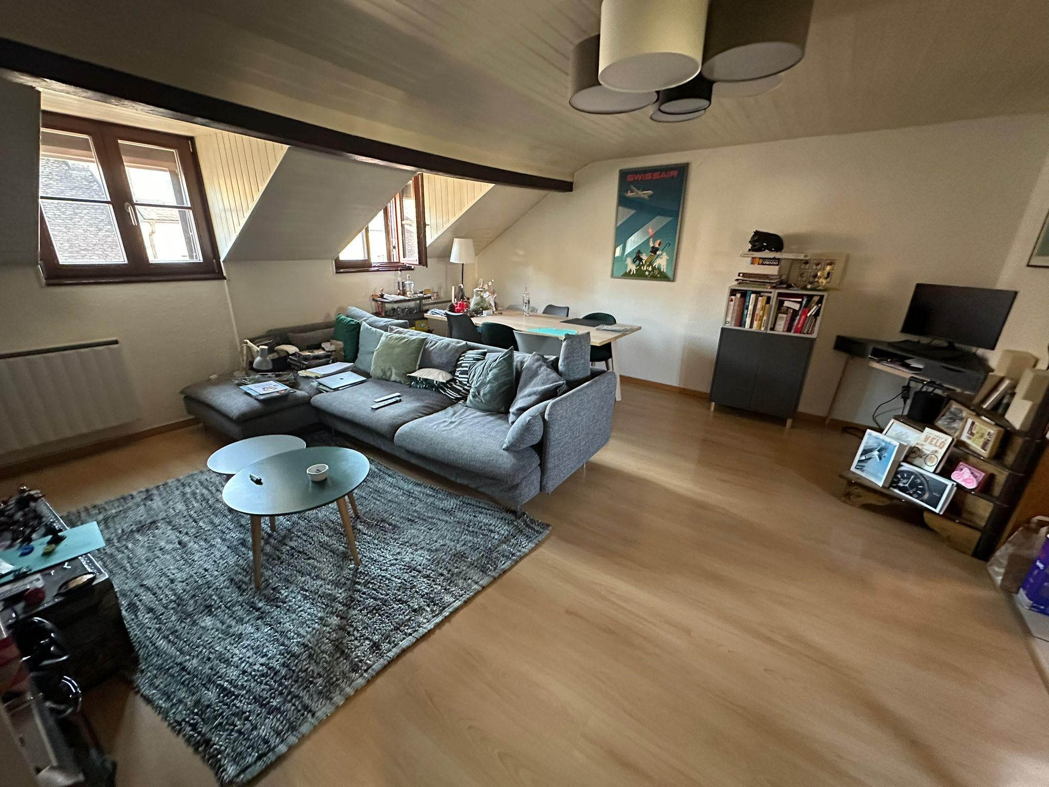Appartement de 4 pièces au Vieux Carouge. - photo 1