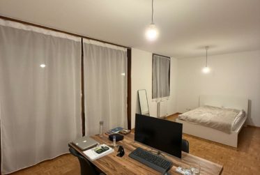 Appartement de 2 pièces aux Acacias.