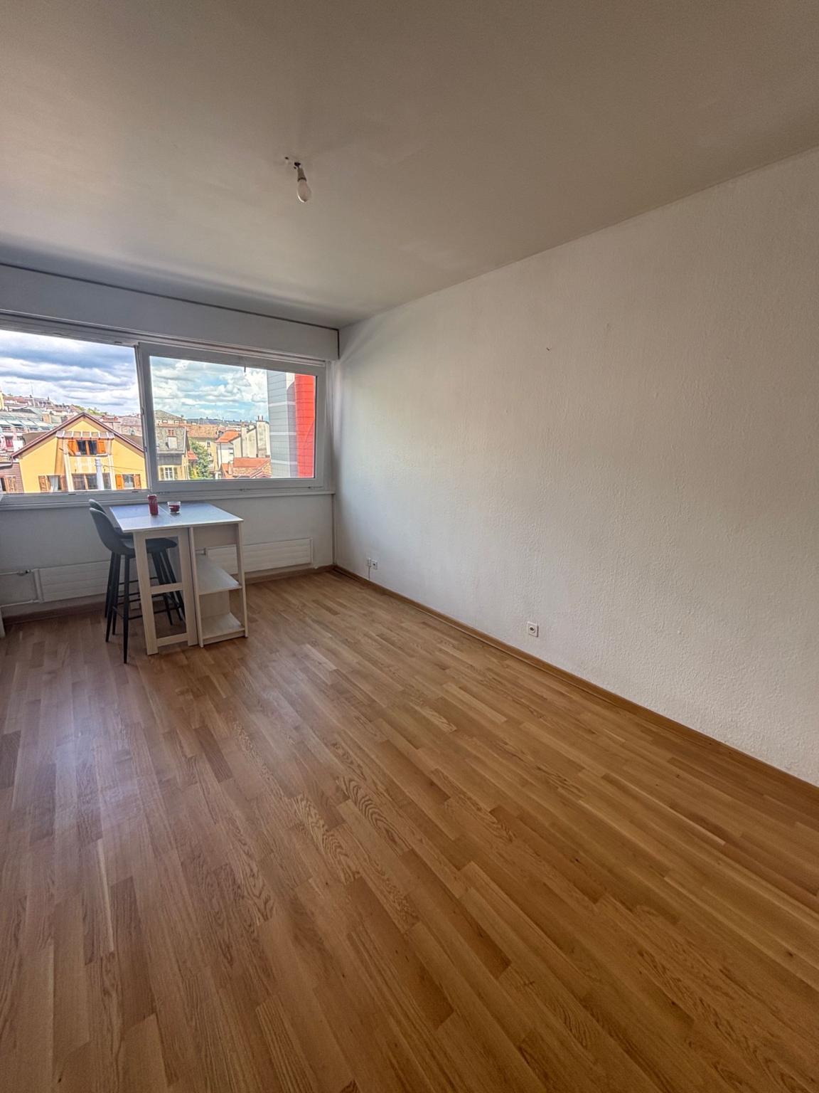 Appartement de 2 pièces à la Servette.
