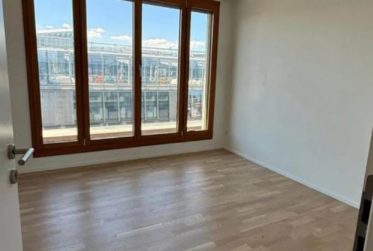 Appartement de 4,5 pièces aux Nations.