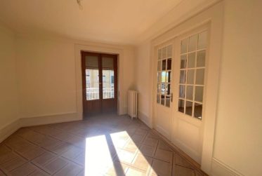 Appartement de 4 pièces à Plainpalais.