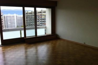 Appartement de 3,5 pièces aux Petit-Saconnex.