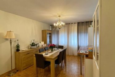 Appartement de 4 pièces à Meyrin.