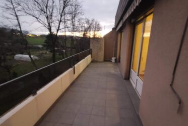 Appartement de 4 pièces à Perly.