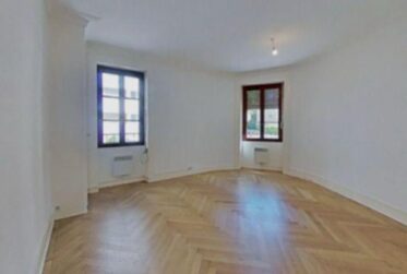 Appartement de 3 pièces à Plainpalais.