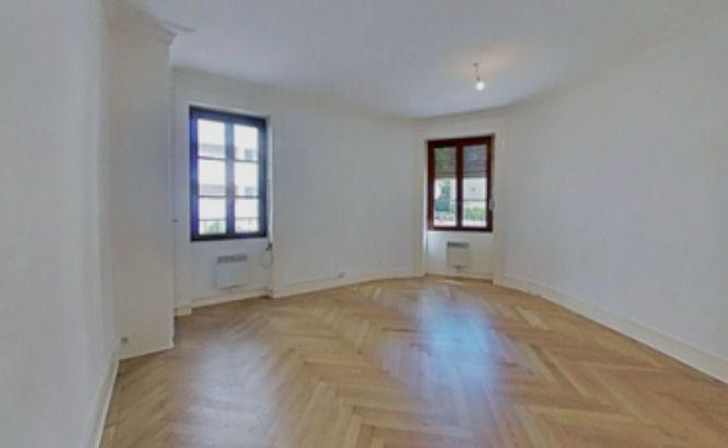 Appartement de 3 pièces à Plainpalais.